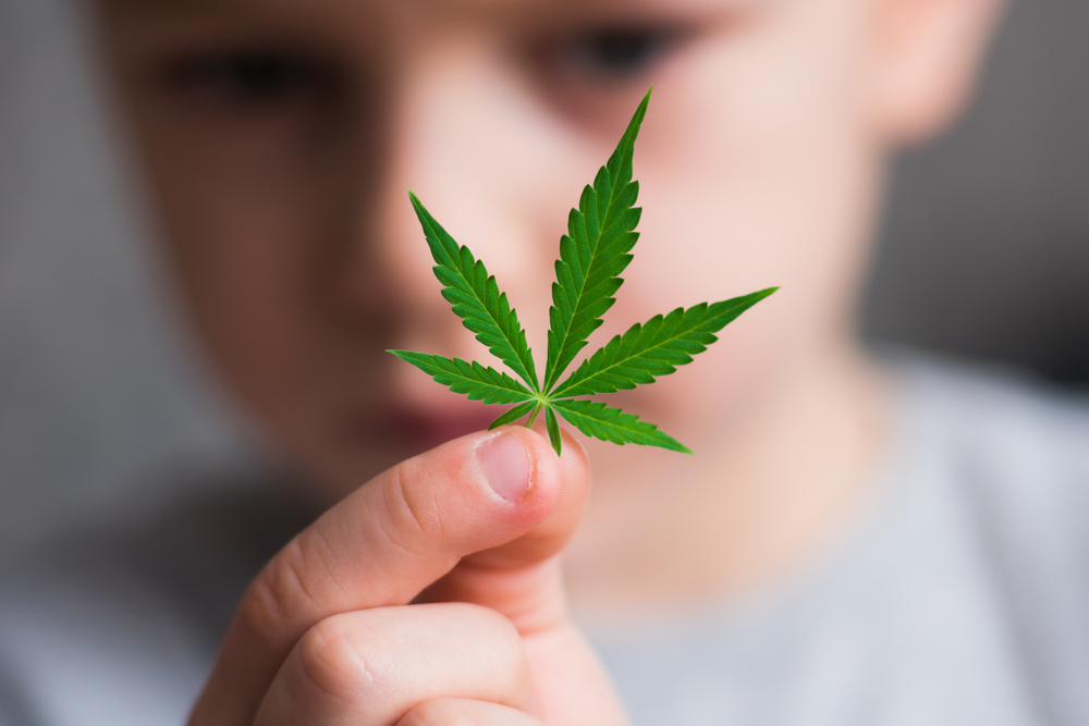 cannabis-kindern-aufbewahren